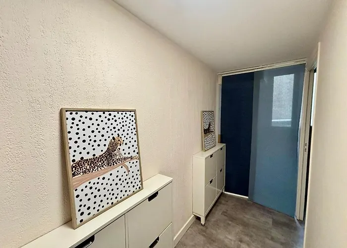 Grand Pour 8 Personnes Proche De Jaude Апартаменты Клермон-Ферран